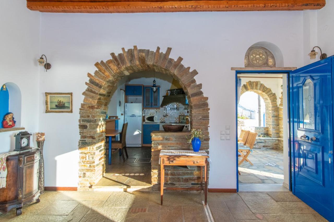 Traditional House By The Sea Isternia  Екстер'єр фото